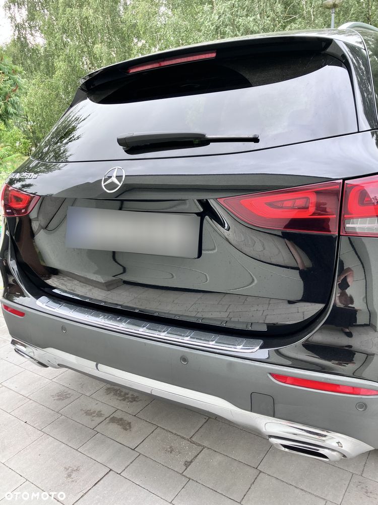 Mercedes-Benz GLA - 9