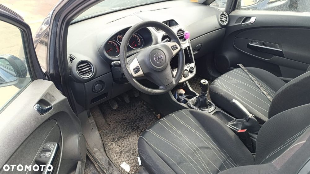 35969 Opel Corsa D model od 06-11 silnik 1.2 16V Z12XEP 80 km skrzynia F13 lakier Z168 - 9