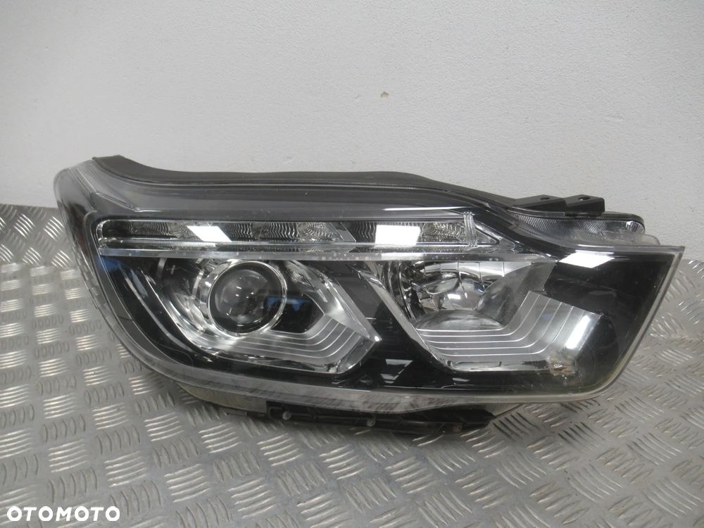 LAMPA PRZEDNIA PRZÓD SSANGYONG REXTON II 2 XENON 2017-2020 - 1