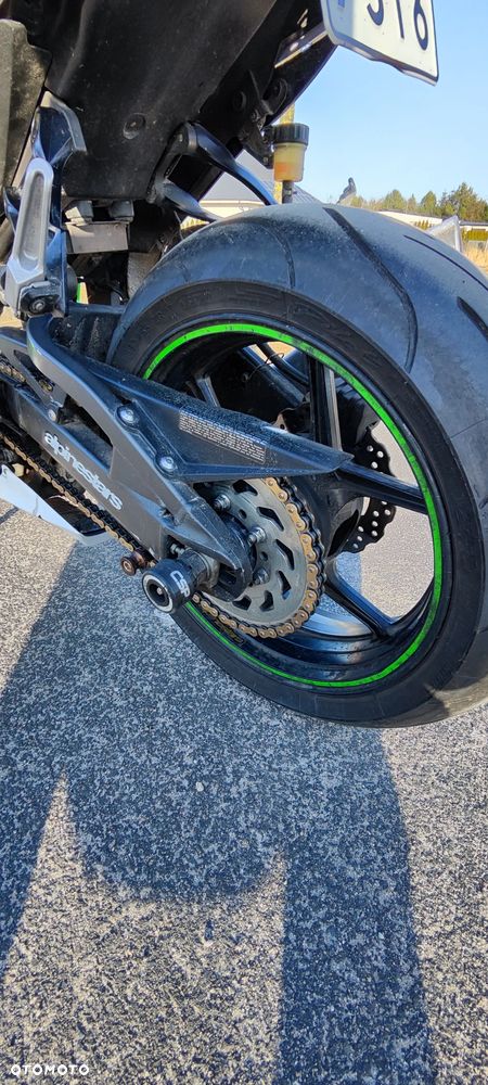 Kawasaki ZXR - 18