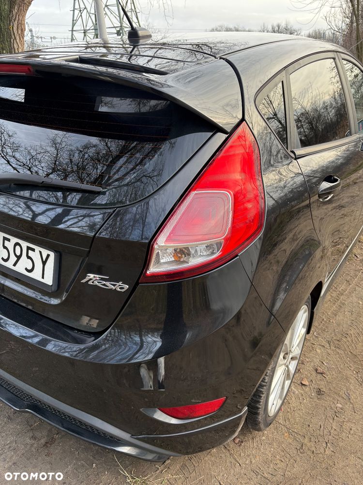 Ford Fiesta ST - 8