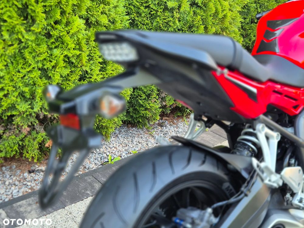 Honda CBR - 14