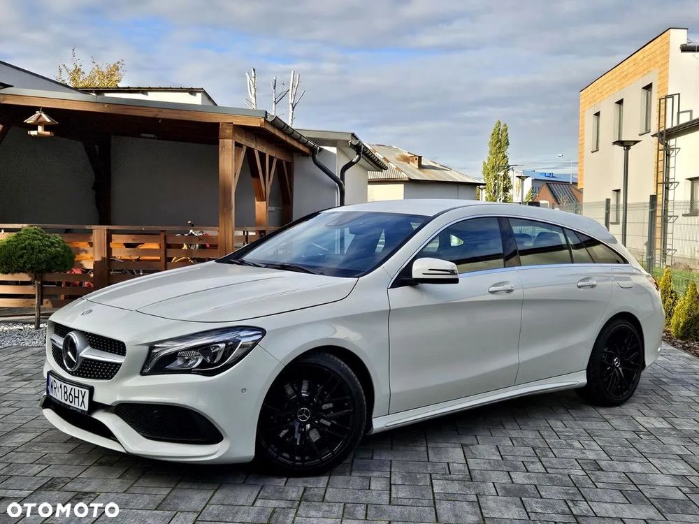 Mercedes-Benz CLA 220 (CDI) d AMG Line - 4