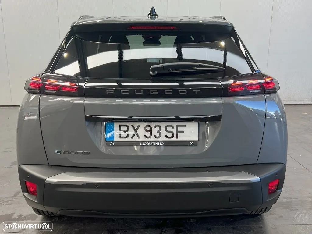 Peugeot e-2008 54 kWh Allure - 4