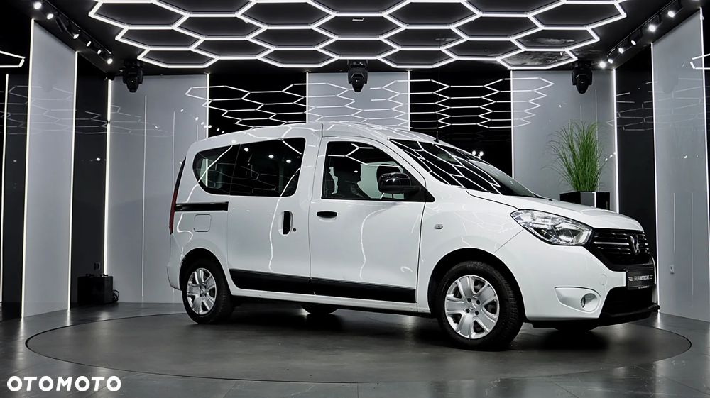 Dacia Dokker 1.5 Blue dCi Laureate - 12