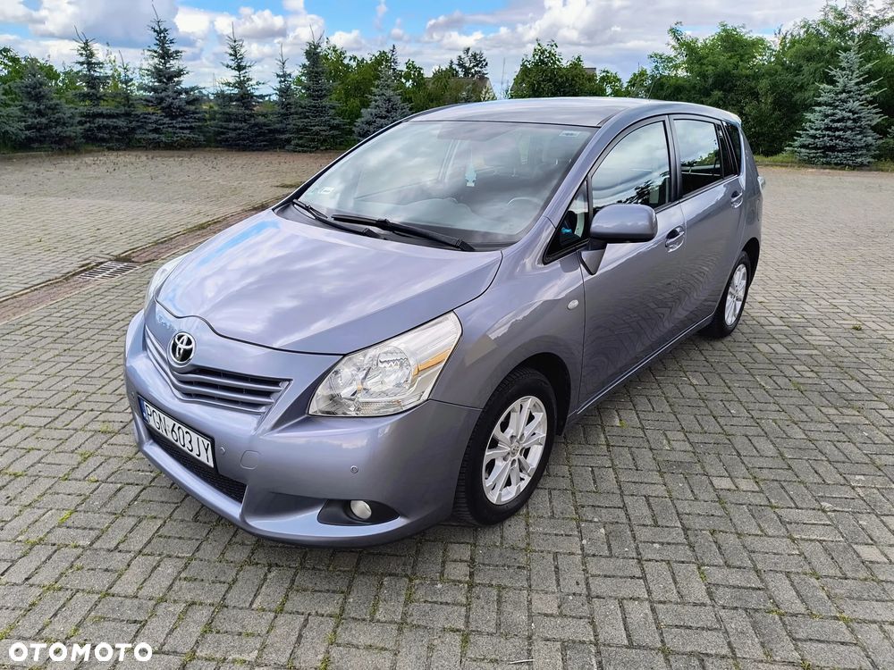Toyota Verso 1.6 Edition - 1