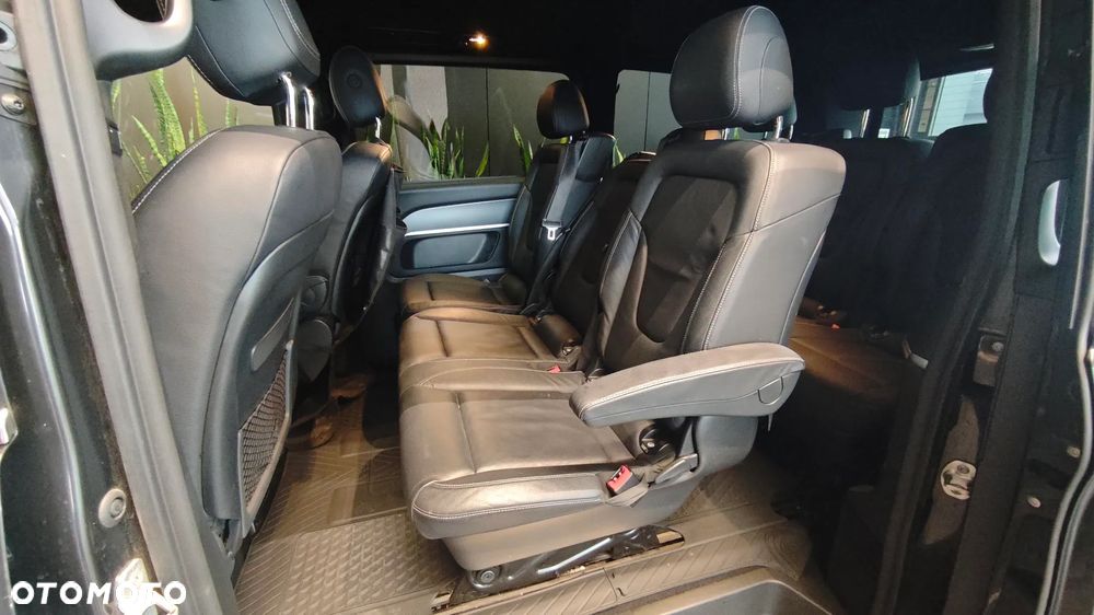 Mercedes-Benz Klasa V 300 d 4-Matic 9G-Tronic Avantgarde (d³ugi) - 14