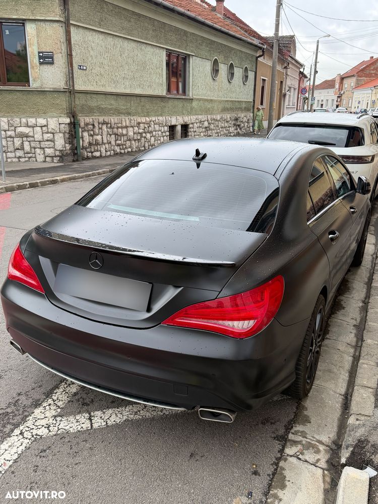 Mercedes-Benz CLA 180 - 6