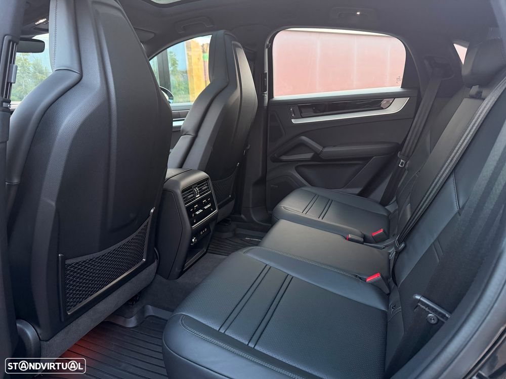 Porsche Cayenne S E-Hybrid - 47