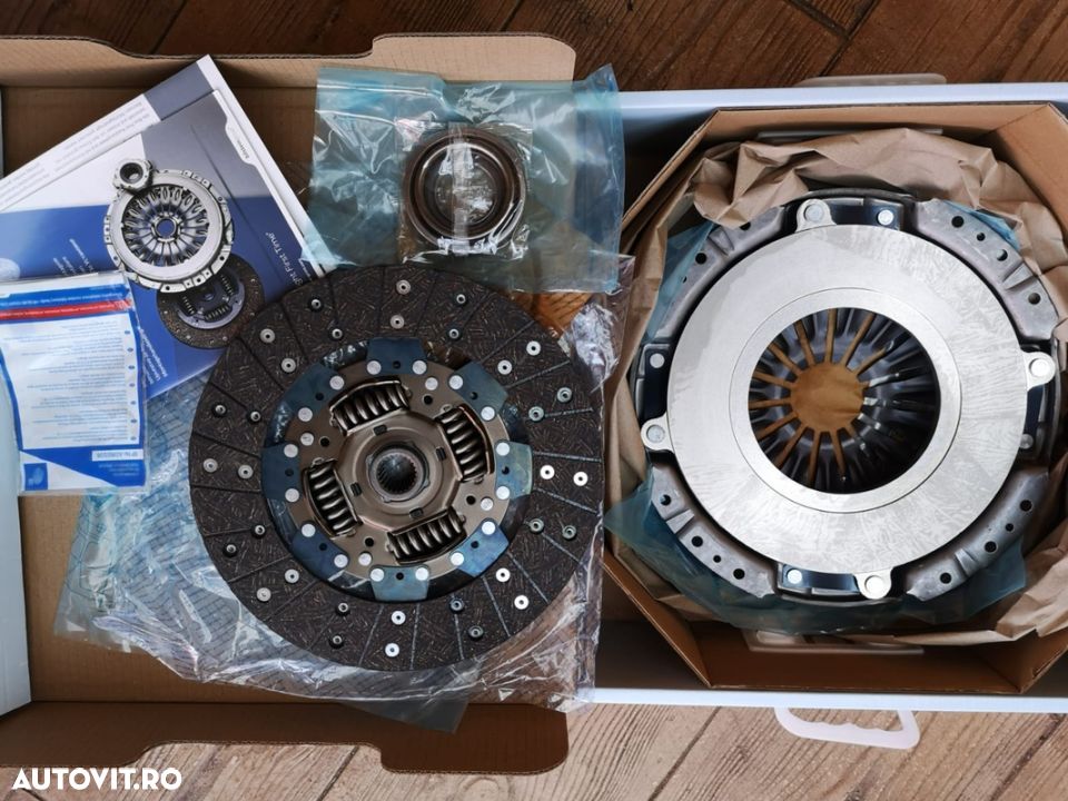 Set ambreiaj Valeo Nissan Cabstar Renault Maxity 2.5dCi  motor YD25 Piese - 5