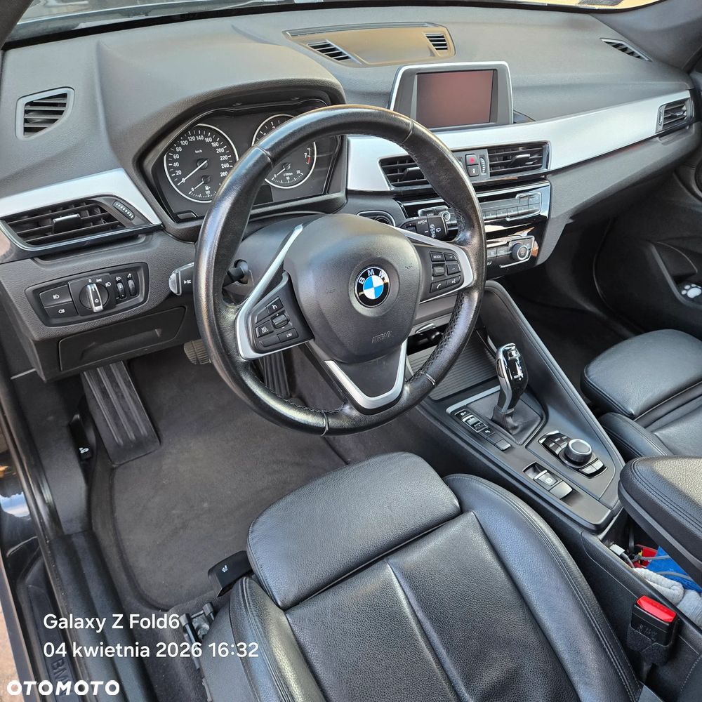 BMW X1 sDrive20i Advantage - 23