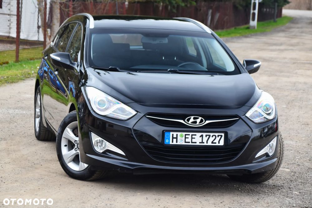 Hyundai i40 i40cw 1.7 CRDi Fifa World Cup Edition - 29