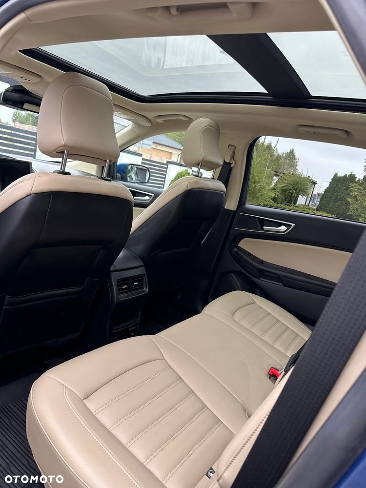 Ford Edge - 8
