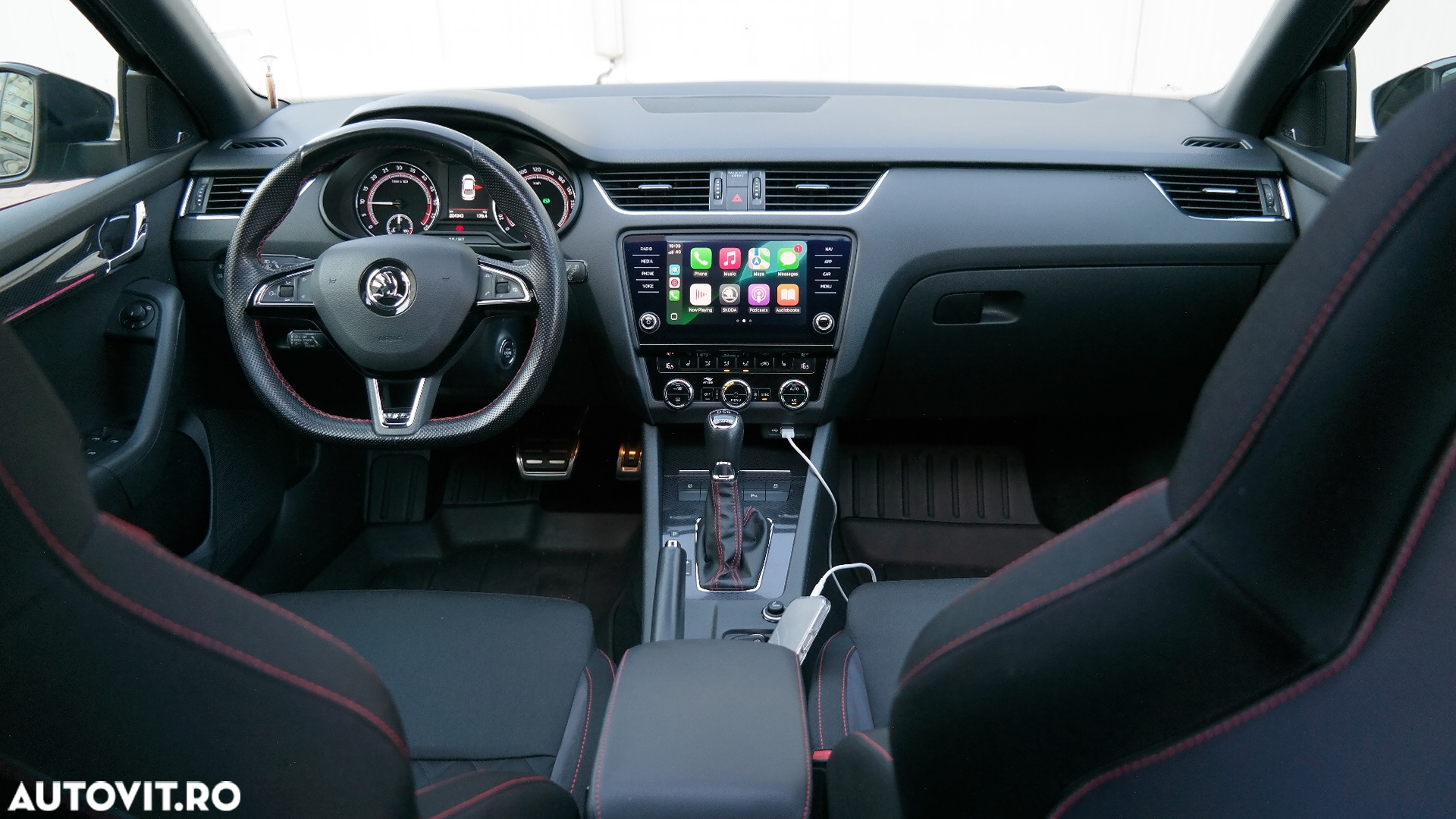 Skoda Octavia 2.0 TDI RS DSG - 10
