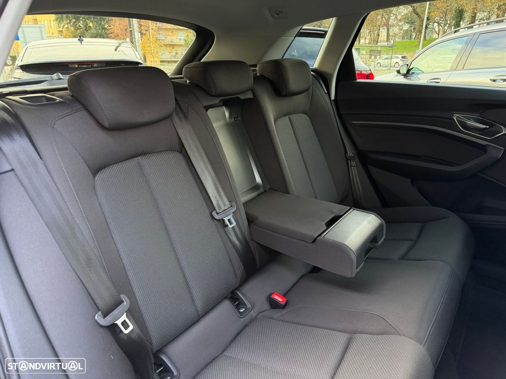 Audi Q8 e-Tron 55 quattro Advanced - 21