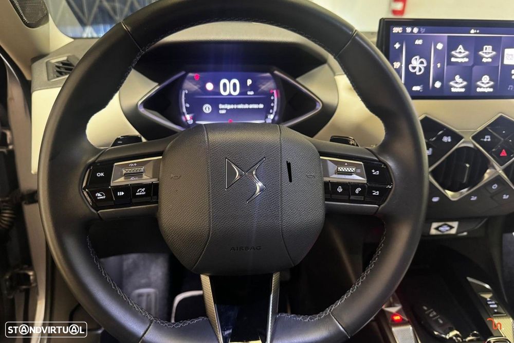 DS DS3 E-Tense Esprit de Voyage - 8