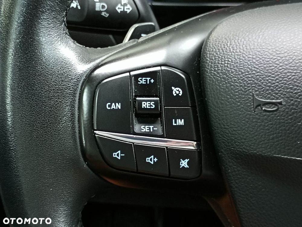 Ford Focus 1.5 EcoBlue Start-Stopp-System TITANIUM - 13