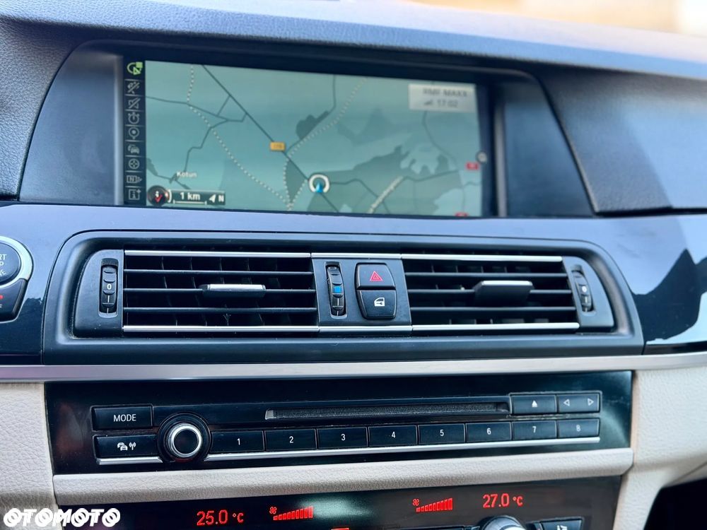 BMW Seria 5 520d - 26
