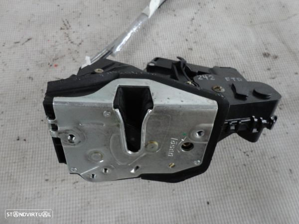 Fecho Da Porta Frente Dto Bmw 3 Touring (E46) - 2