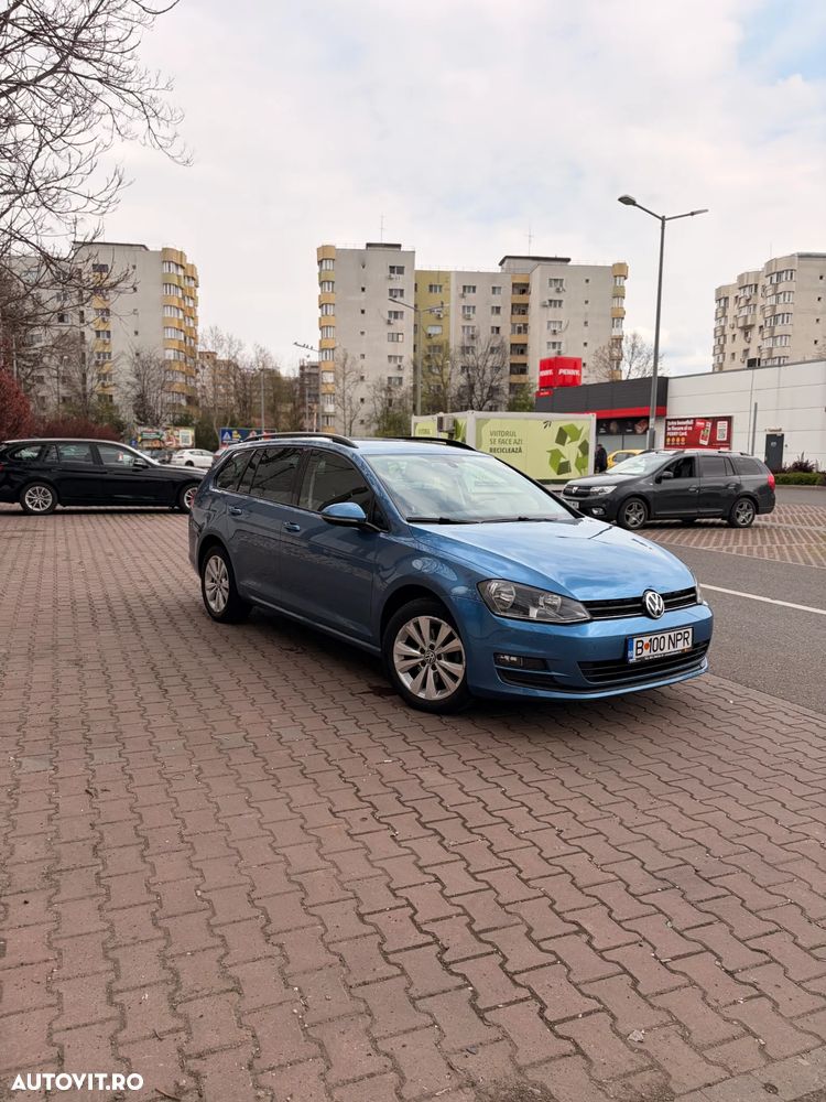 Volkswagen Golf 1.6 TDI DPF BMT Highline - 10