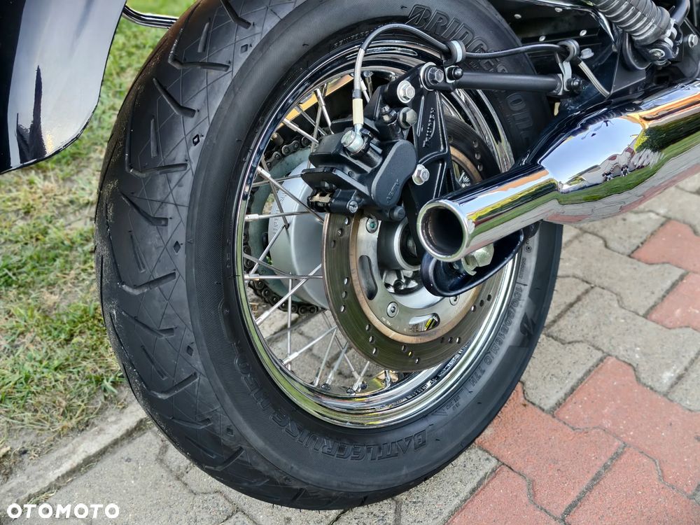 Triumph Thunderbird - 7