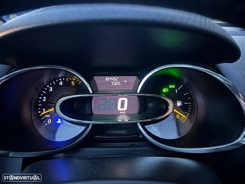 Renault Clio - 5