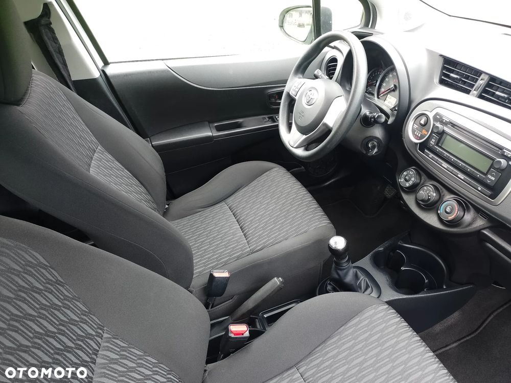 Toyota Yaris 1.0 Active - 10