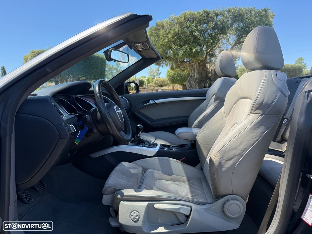 Audi A5 Cabrio 2.0 TDi - 9