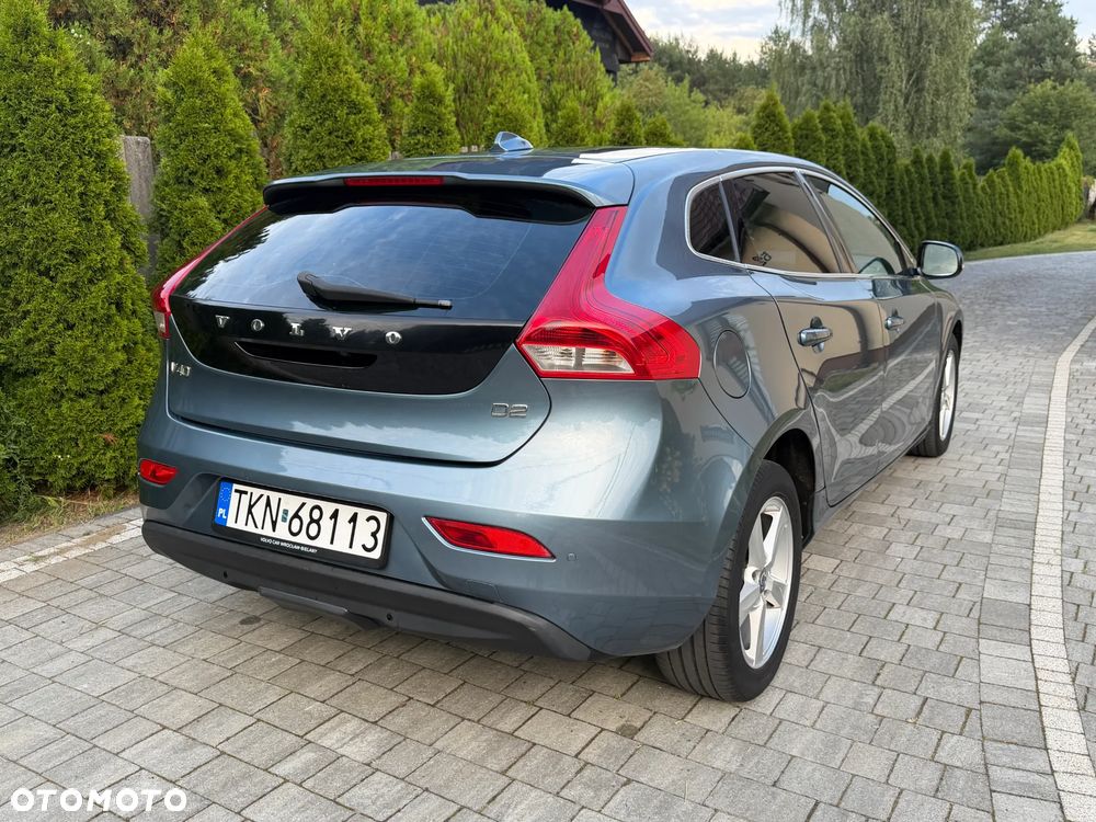Volvo V40 D2 Momentum - 10