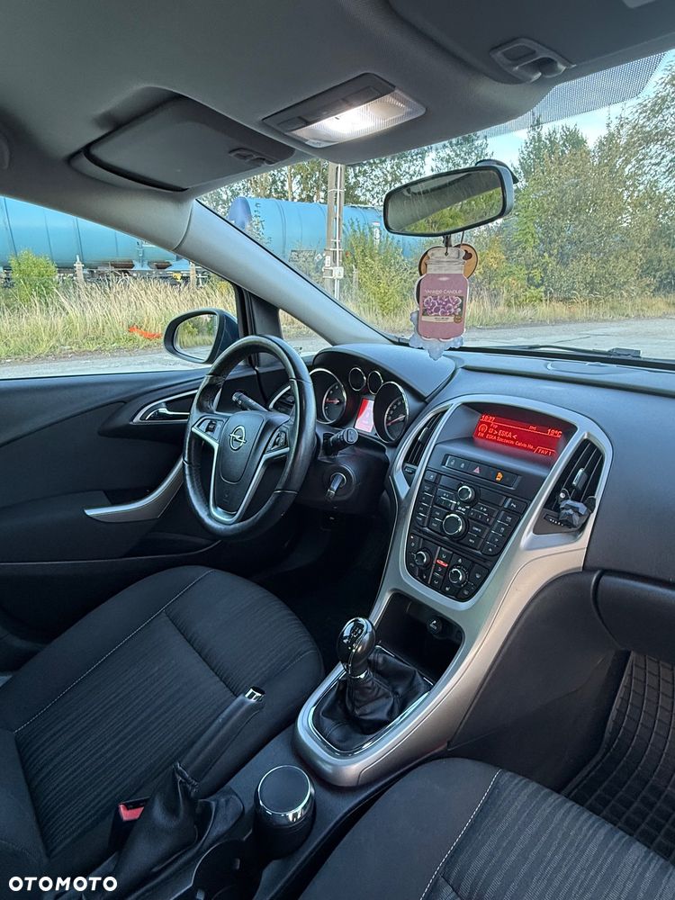 Opel Astra 1.4 Active - 11