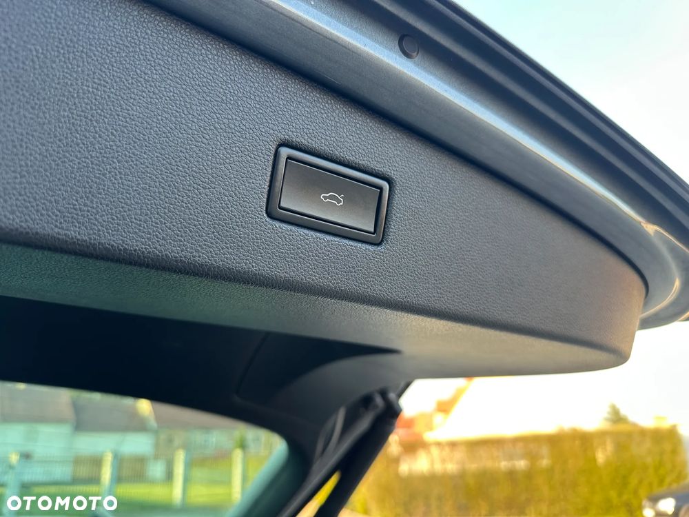 Volkswagen Tiguan - 30