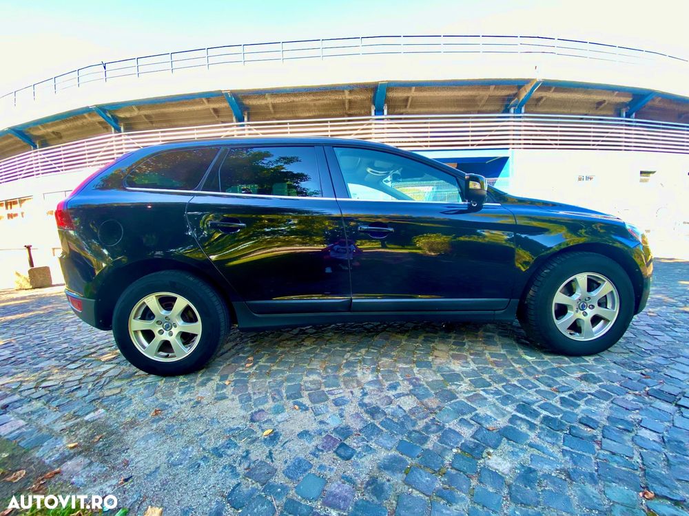 Volvo XC 60 - 4