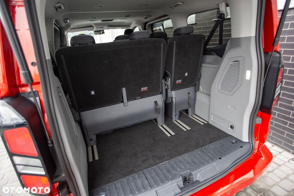 Ford Tourneo Custom - 10