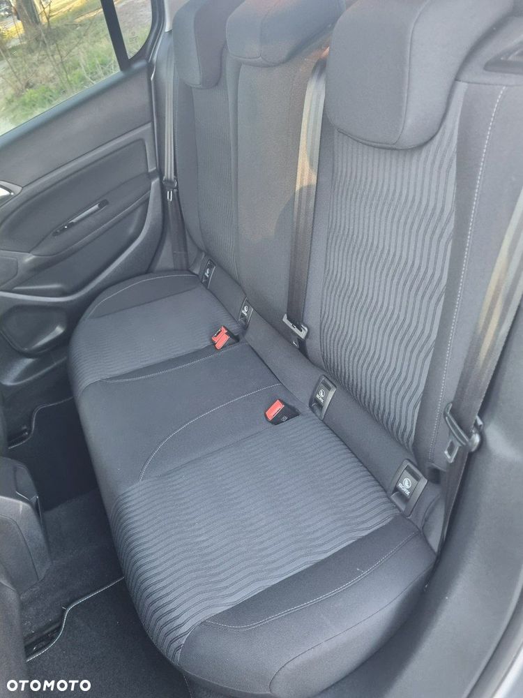 Peugeot 308 - 13