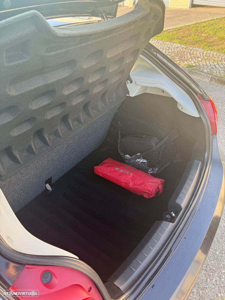 SEAT Ibiza 1.2 12V Reference - 16