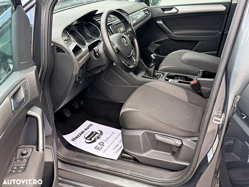 Volkswagen Touran 1.4 TSI STYLE - 8
