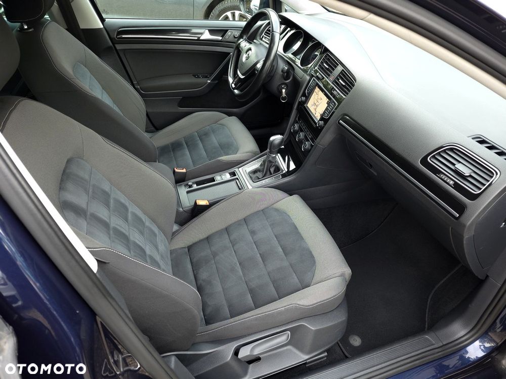Volkswagen Golf 2.0 TDI BMT Highline DSG - 11