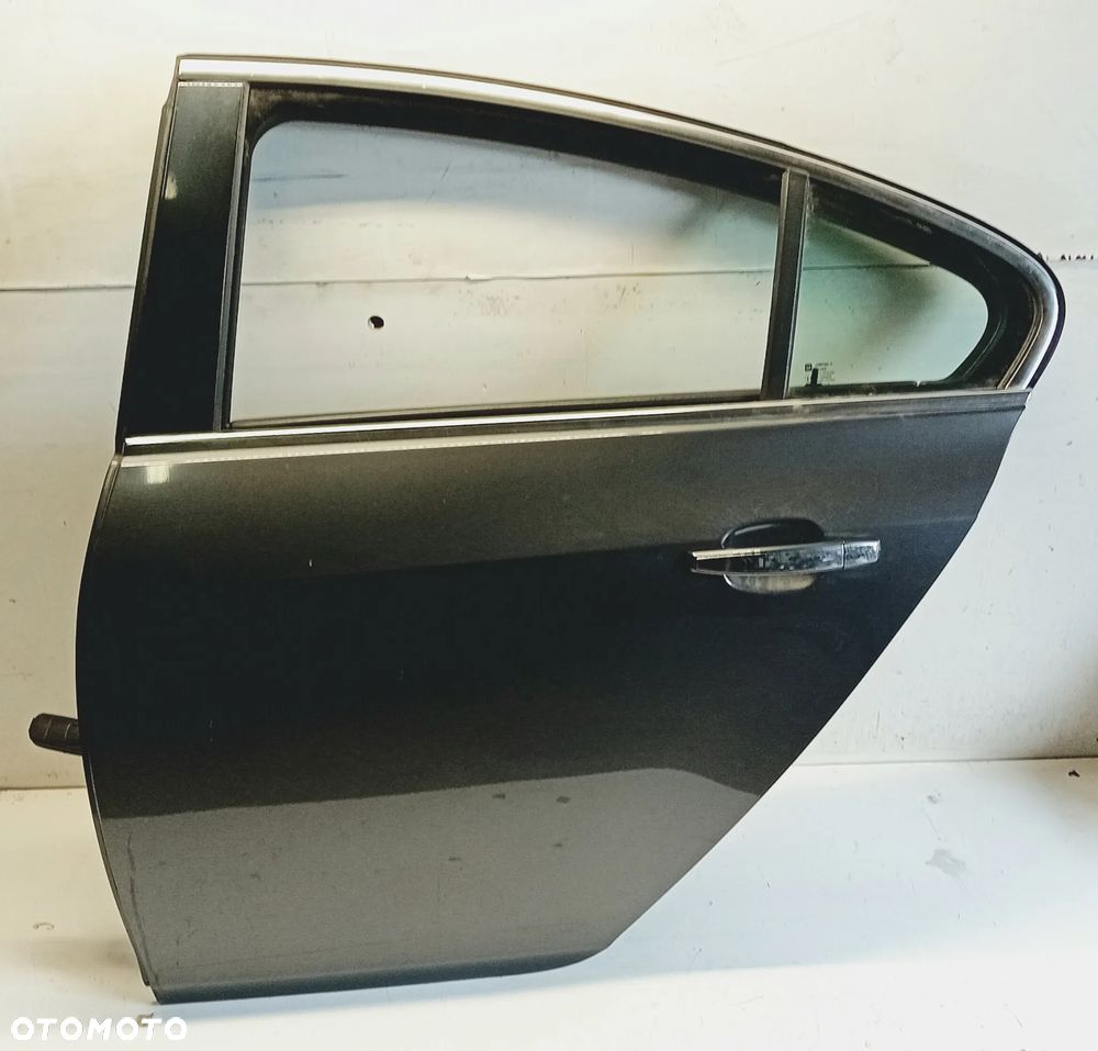 Drzwi lewe tył Opel Insignia A HB - 2