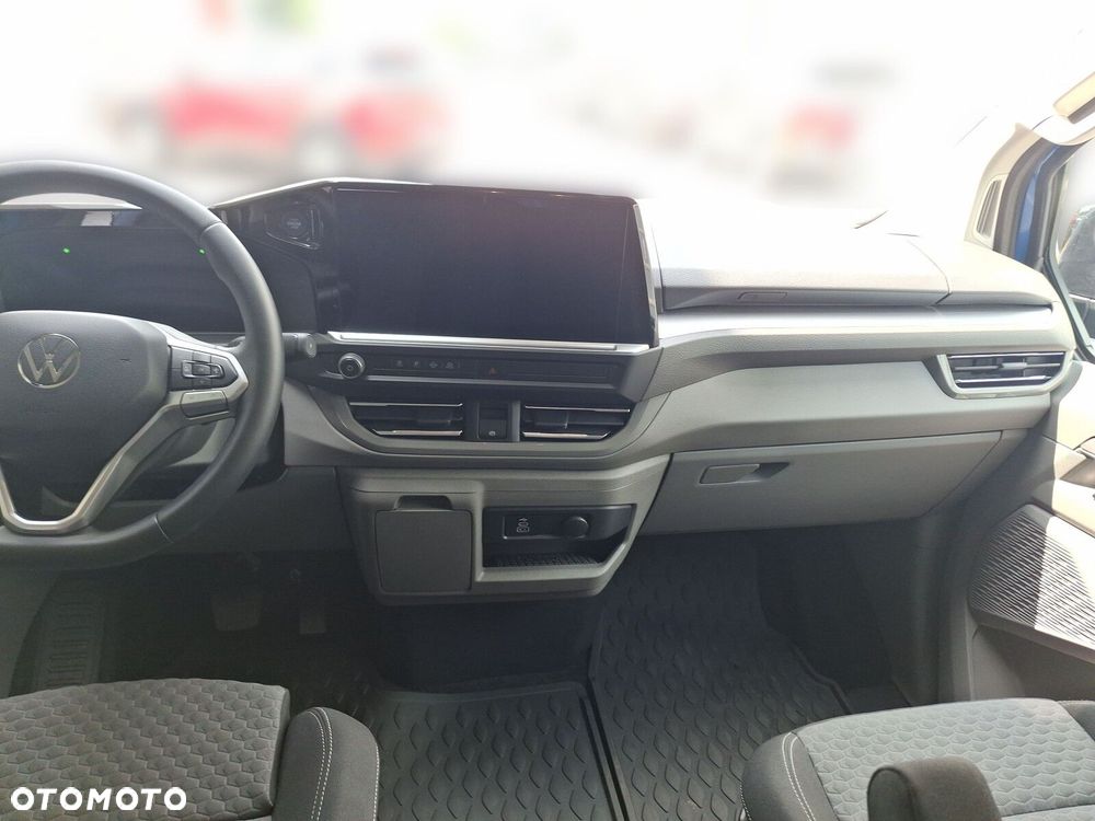 Volkswagen Caravelle - 21