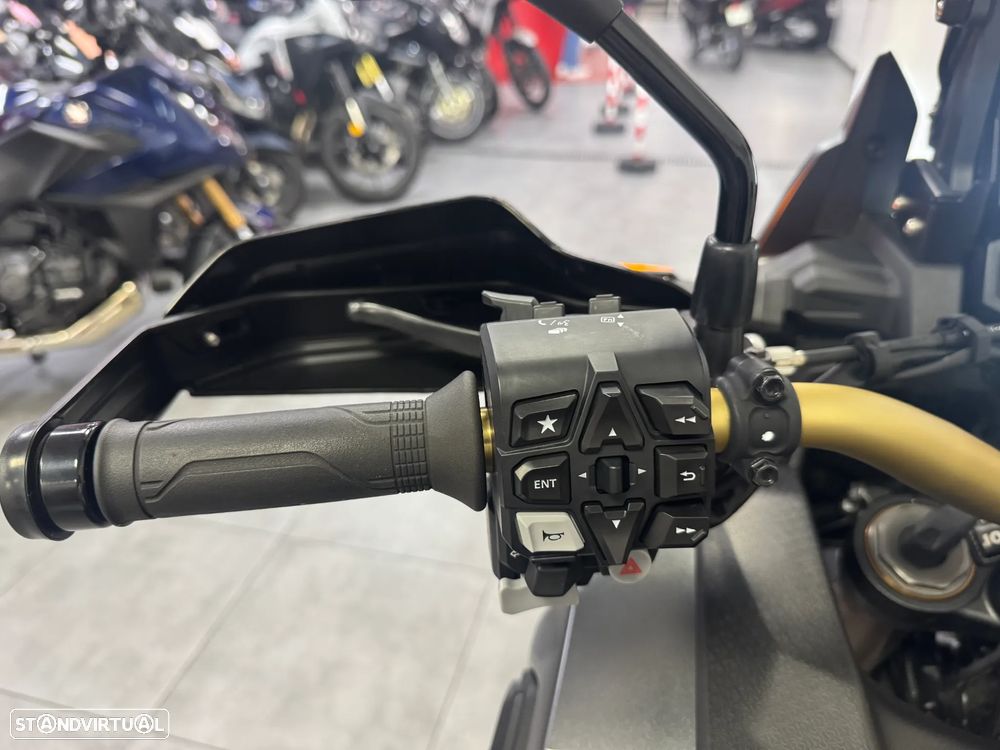 Honda Africa Twin 1100 Adventure Sport DCT - 7