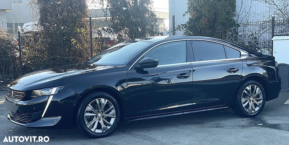 Peugeot 508 Plug-In Hybrid 225 e-EAT8 GT Pack - 11