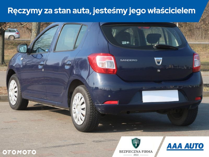 Dacia Sandero - 5