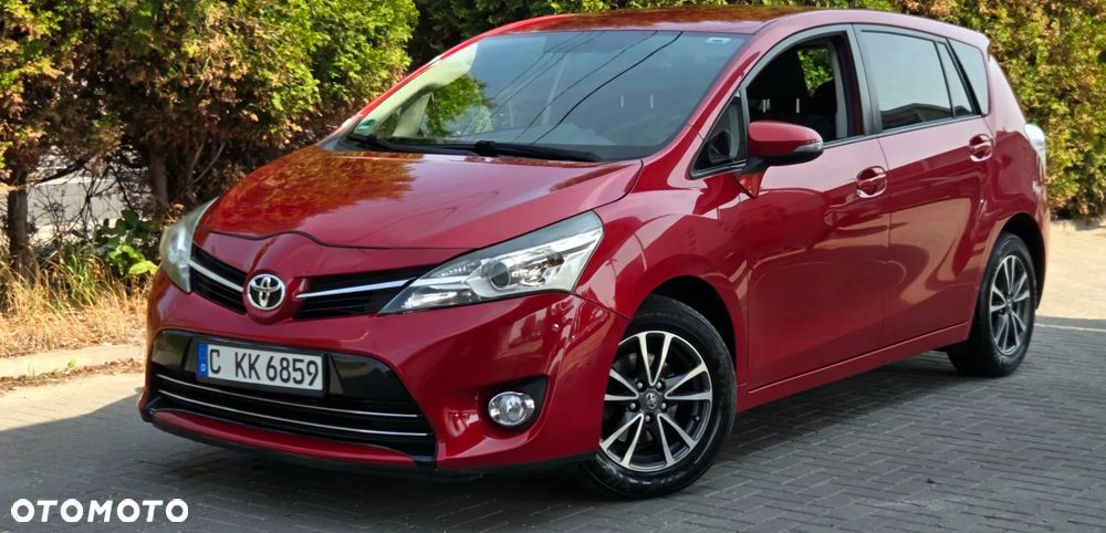 Toyota Verso 2.0 D-4D 5-Sitzer Executive - 4