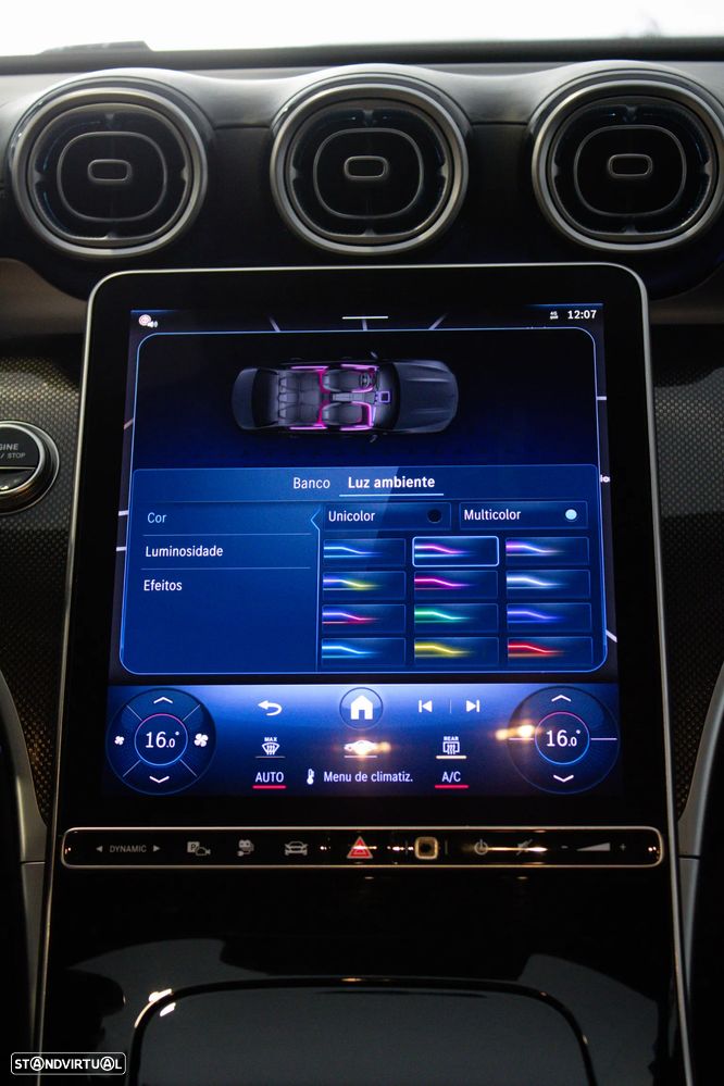 Mercedes-Benz C 300 e T 9G-TRONIC AMG Line - 29