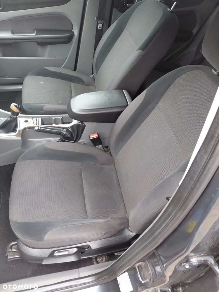Ford Focus 1.8 TDCi Ghia - 2