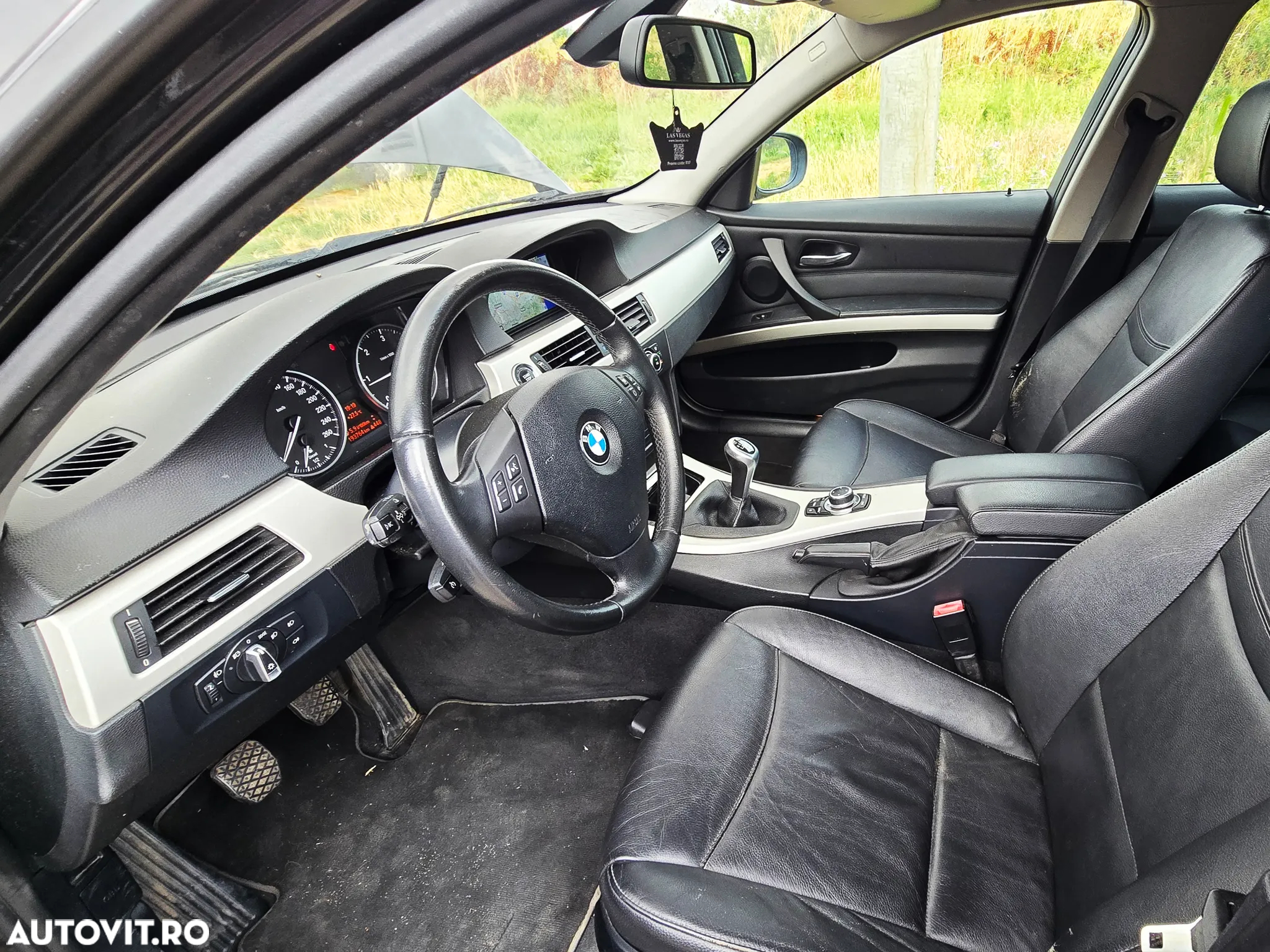 BMW Seria 3 318d - 9