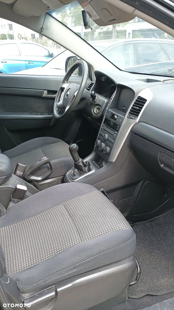 Chevrolet Captiva 2.0 d LS 5os 2WD - 3
