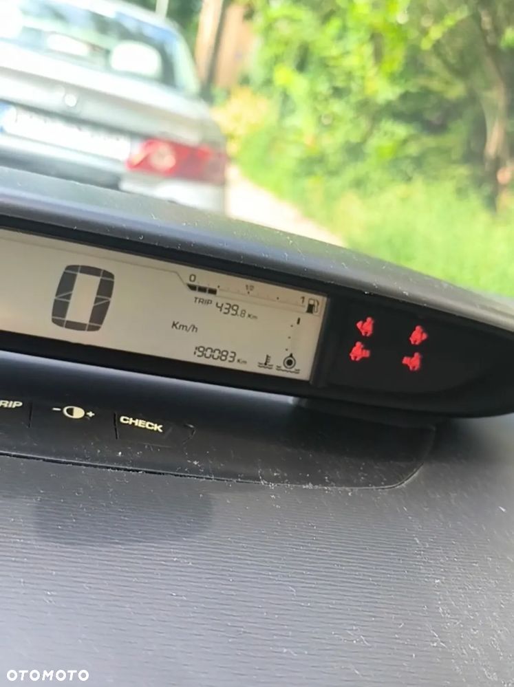 Citroën C4 1.6 VTi Equilibre - 7