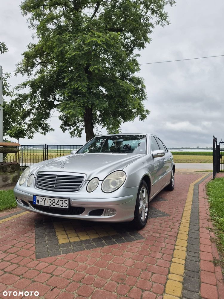 Mercedes-Benz Klasa E 200 CDI Automatik Classic - 2
