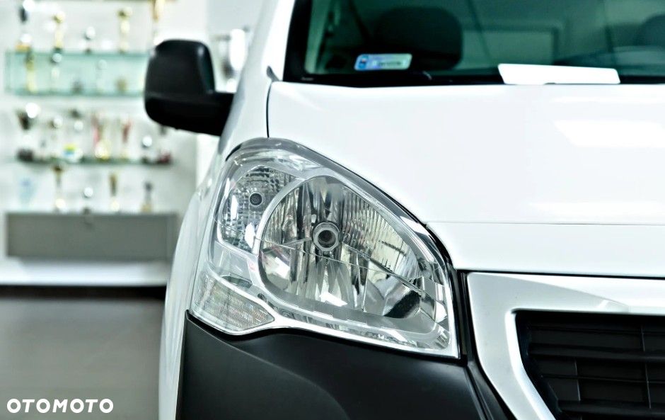Peugeot Partner - 11